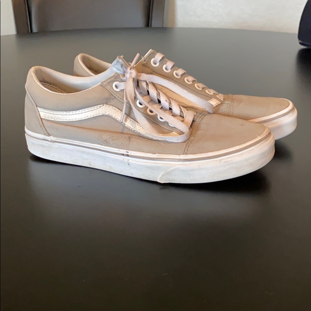 Women’s Gray old skools